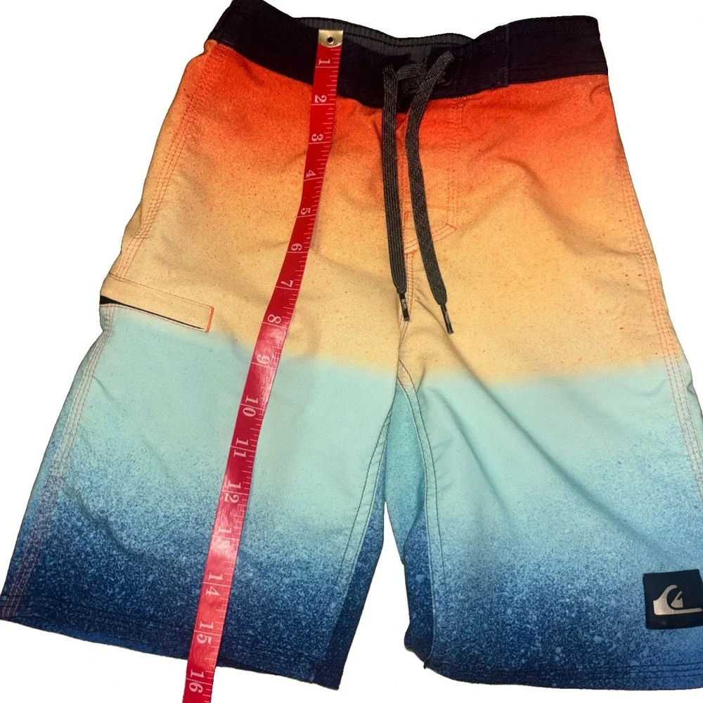 Quiksilver L52620 Kids Surfsilk Boys Board Shorts Size 7 Small Zip Pocket  Beach